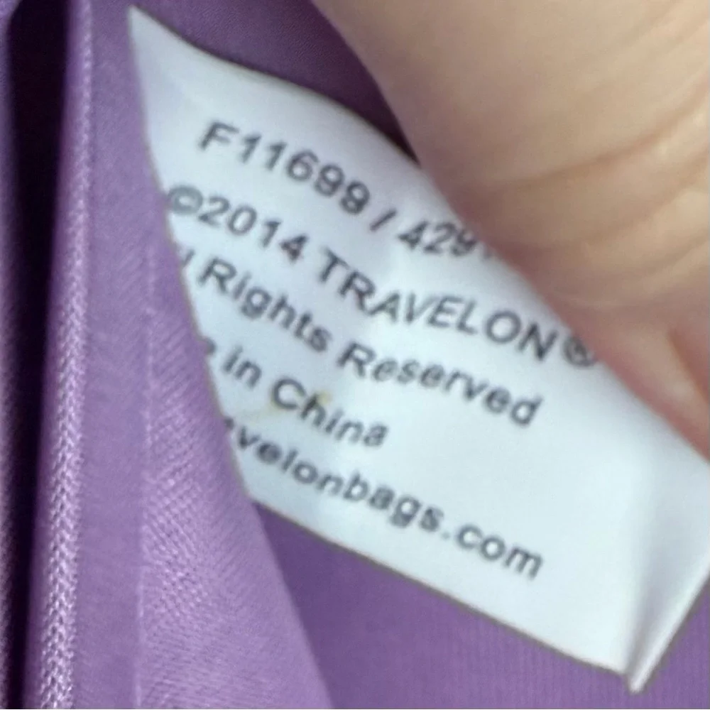 Travelon Wallet Zippered Closure Zip Pocket Credit Card Travel Black Purple